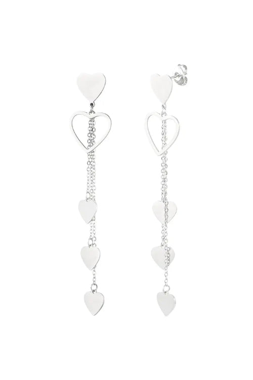 Gouden oorbellen 'Heartfelt moment' met hartvormige hangers, elegant en tijdloos design.